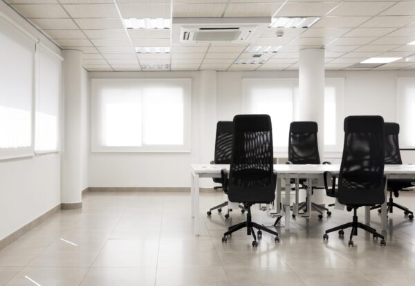 empty-conference-room-with-copy-space